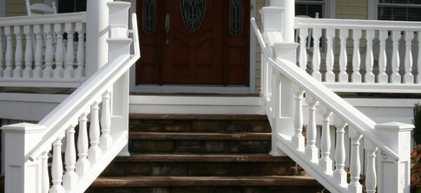 Premium Post Railings - Image 2